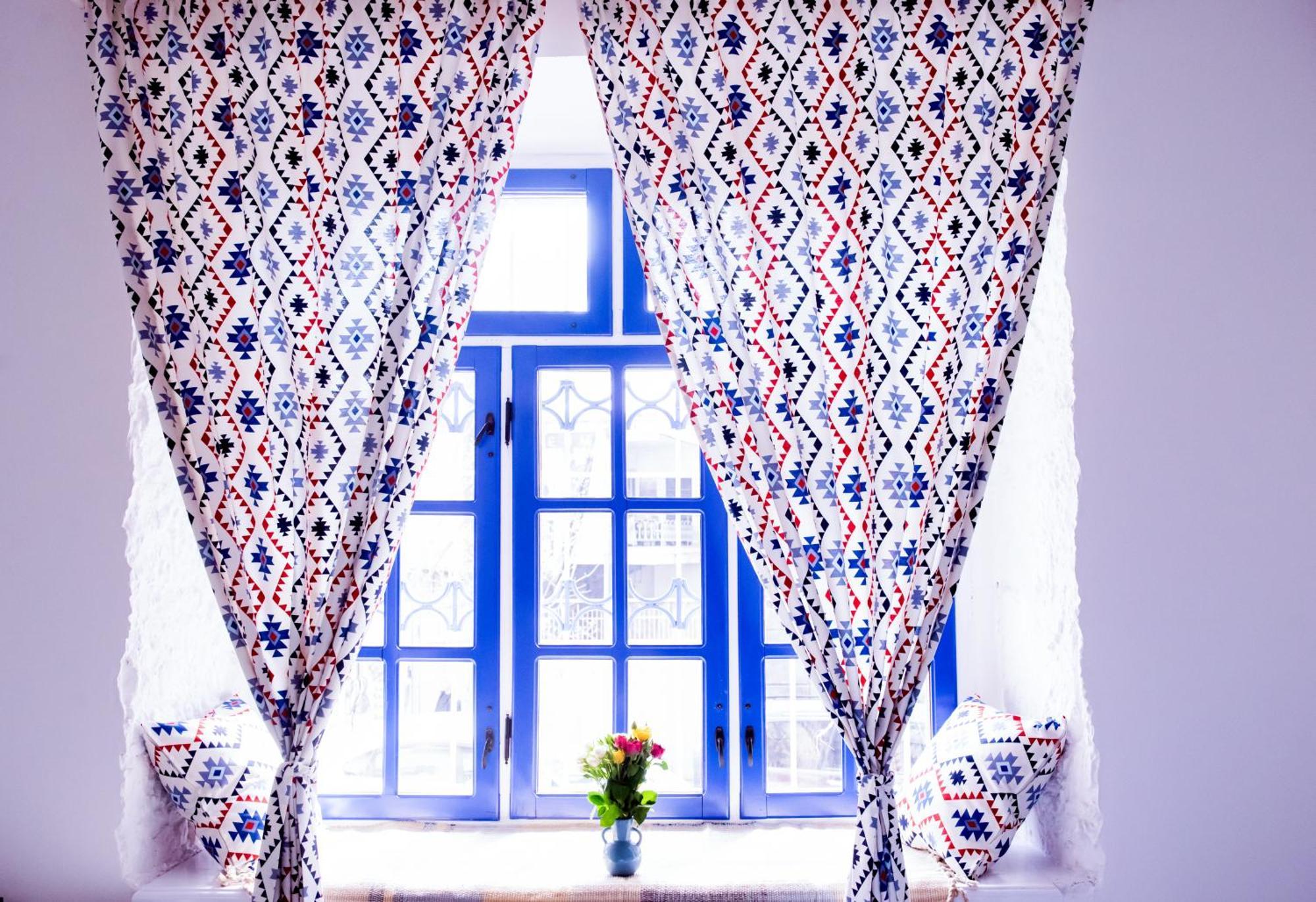 Pallada Jerevan Buitenkant foto